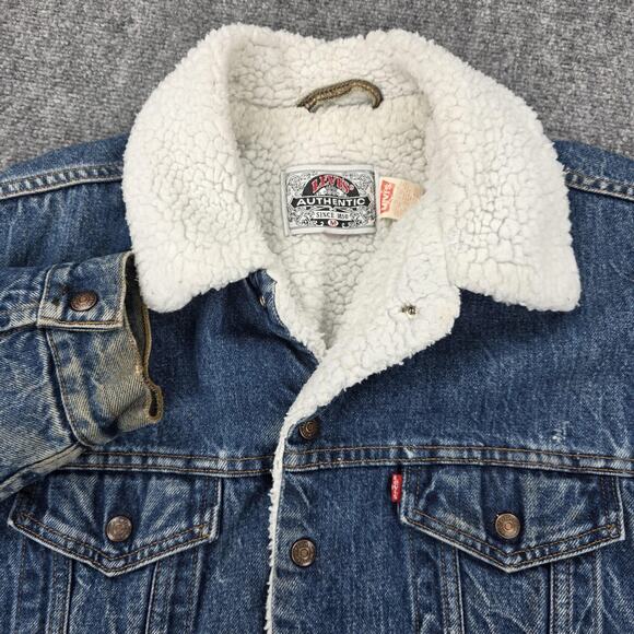 Levi's Other - Levis Jacket Mens Medium Blue Sherpa Lined Denim Trucker Coat 70609-0216 Winter